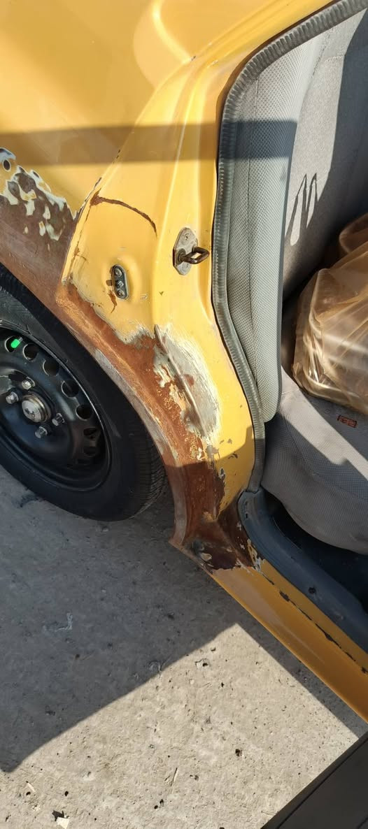 السلام عليكم سايبا للبيع مديل 2015 تكمه مغلقه رقم بغداد انكليزي مصفره هيئه وغرامات بسمي تحويل ثاني يوم كير مكينه لاتنقيص ولاتبخير جدد صدر امامي خلفي تخم تاير جديد جديد  شواصي السعر 34 وبيهه مجال قليل مكاني بغداد شقق الحبيبيه سياره احله من صور  ***********
