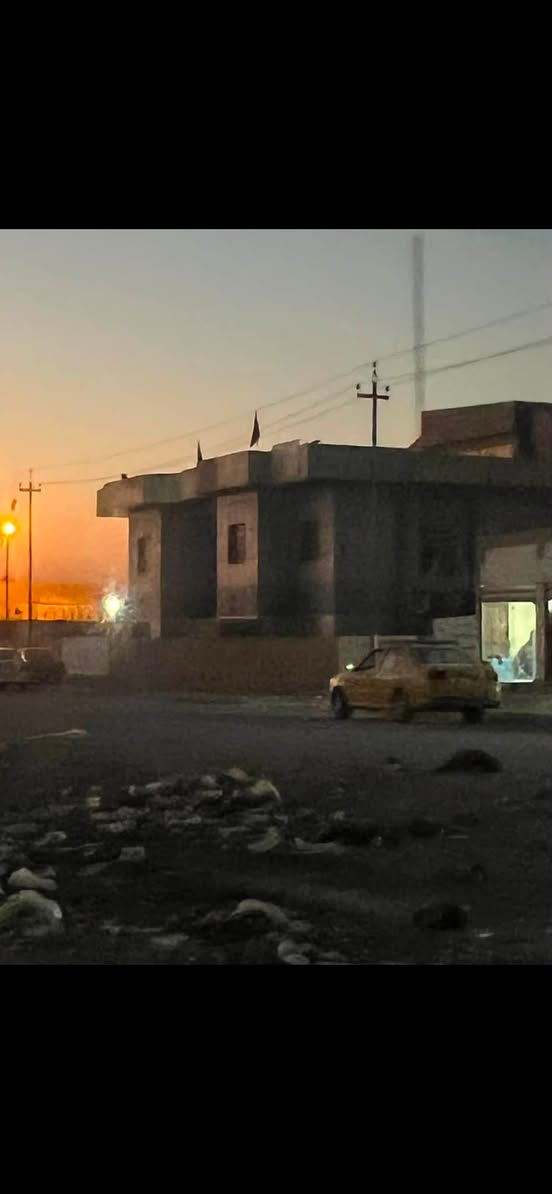 قطعه ٢٠٠ متر شارع المشروع شارع عشرين فرق ٣٠ متر عن الشارع القطعه مربعه ٢٠"١٠  ابيع ١٠٠ عادي السعر٤٠ مليون


**إذا كنت صاحب هذا الإعلان وتريد حذفه لأي سبب، رجاءا أرسل رسالة إلى الدعم الفني**