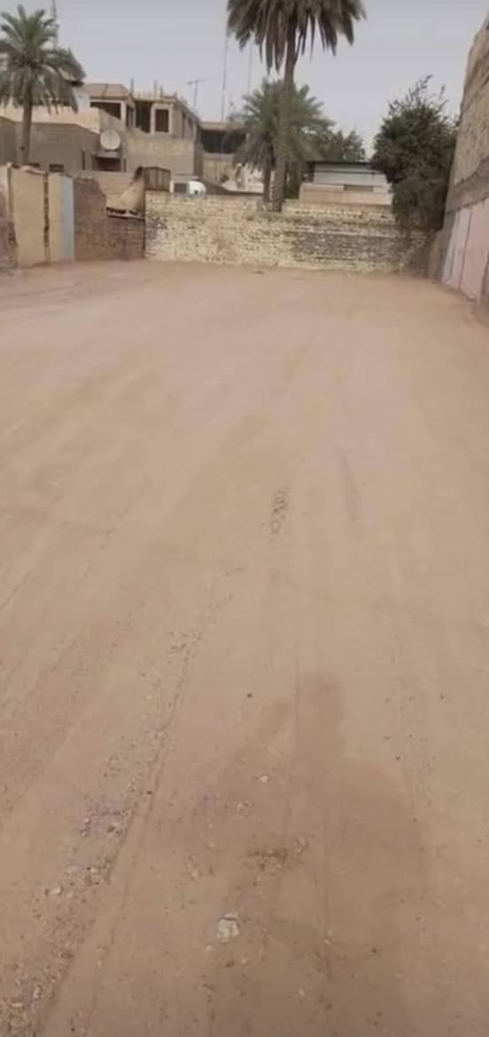 ياالله
مستعدون لتجهيز بتلو البيت بتراب ومساويته 
مع كادر مختص من سيارات الحمل والشفل 🚛
داخل ميسان لتواصل 🇮🇶
***********📱📞
