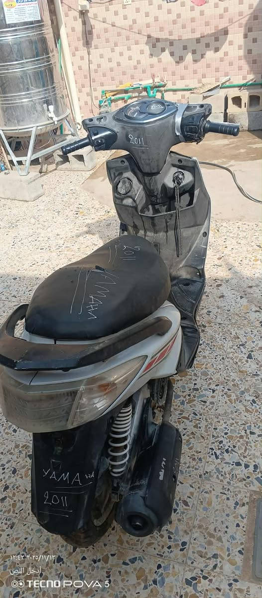 سلام عليكم..للبيع
دراجة سكنس ياباني فحل.
٢٠١١ دراجة نضيفه وخير من الله
مثل ما موضح بالصورة
كهربائيات كلهة شغاله
سلف شغال
هندر شغال
تجفيت جديد كلة اصلي مال كصات
السعر 550 وبيهة مجال بسيط
ديالى الخالص مدخل السيد يوسف (ع)
اتصال ***********
