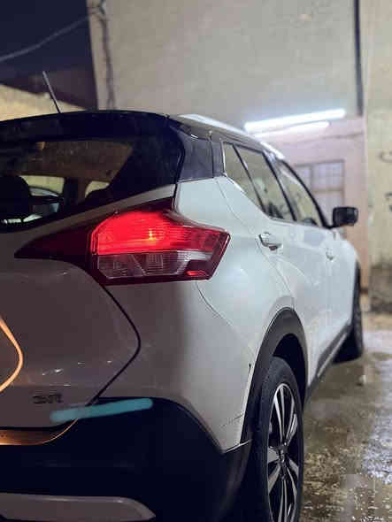 السلام عليكم
نيسان كيكز 2019 مواصفات ال SR 

فول الفول رادارات أربعة نقط عمياء كامرات 360 درجة

سستم صوت 🔊 boos إنارة ترحيب كشنات جلد تدفئة تبريد بلكشنات أرضية جلد تشغيل عن بعد شاشة كار بلي بلاد من الشركة كروز كونترول السيارة مواصفاتهة ماتخلص السيارة محركها أربعة سلندر 1600 دوش دبل نوزل الحديث أدير بانزين كلة عادي انسة شي اسمة دوانز حادثهة جاملغ وبنيد جهة السايق نفسهن مصلحات ما مبدل شي بسيارة وسونارهة موجود 

رقمهة مشروع وطني تحويل وين متريد ثاني يوم

مكان السيارة بغداد الحرية 
الرقم/‏‪***********‬‏ متواجد واتس

السعر 125 وبيهة مجال بسيط
