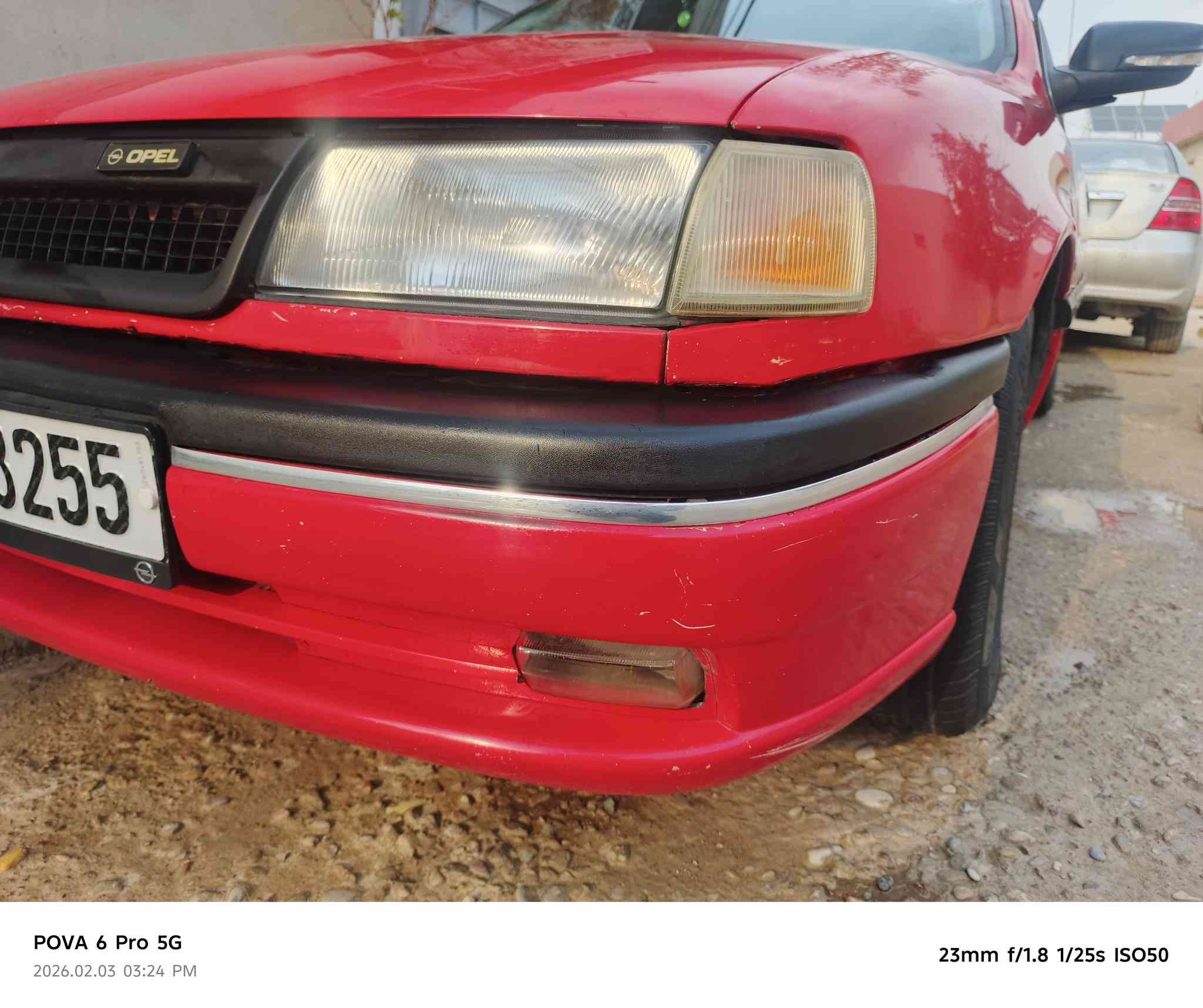 اوبل للبيع فكتره موديل ٩٣ هزه وسنويه جديده لل٢٠٣٠ سياره بأسمي سياره لا ضربه لا صبغ لا معجون شويه بيها جلح ب سقفيه كهربائيات كامل شغاله بلاجكتور لايت زينون قوي كلش ب ٦٠ الف سعره مسجل صوت دمام 🔊 سياره حلوه وناعمه سعرها(٤٢)وبي مجال للطيبين ***********
