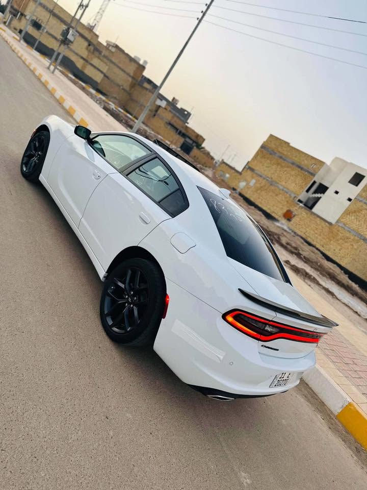 السلام عليكم جارجرموديل 2023 اصل محرك 3600 تو ويل وارد امريكي مكفوله كفاله عامه فقط تقرير غرق  فول مواصفات 1/1  PLAS  دخول جديد ظباط مرقم بغداد وجاهز ماشيه 38 الف حقيقي تحويل ثاني يوم  كله جديد  ومواصفات فتحه سقف
بصمه تشغيل + تشغيل عن بعد + دخول ذكي
كشنات جلد حضن + كشن امامي خلفي تبربد + تدفئه
شاشه كار بلي كبيره رادار جانبي  ورادار امامي بالدعاميه+ حساس خلفي لايت زنون ابلاد 
بعد بيها هوايه مواصفات السياره جديده وجاهزه من جميع النواحي وابيع شرط الفحص 
العنوان الناصريه حي الشموخ  
الموبايل 📱 ***********

