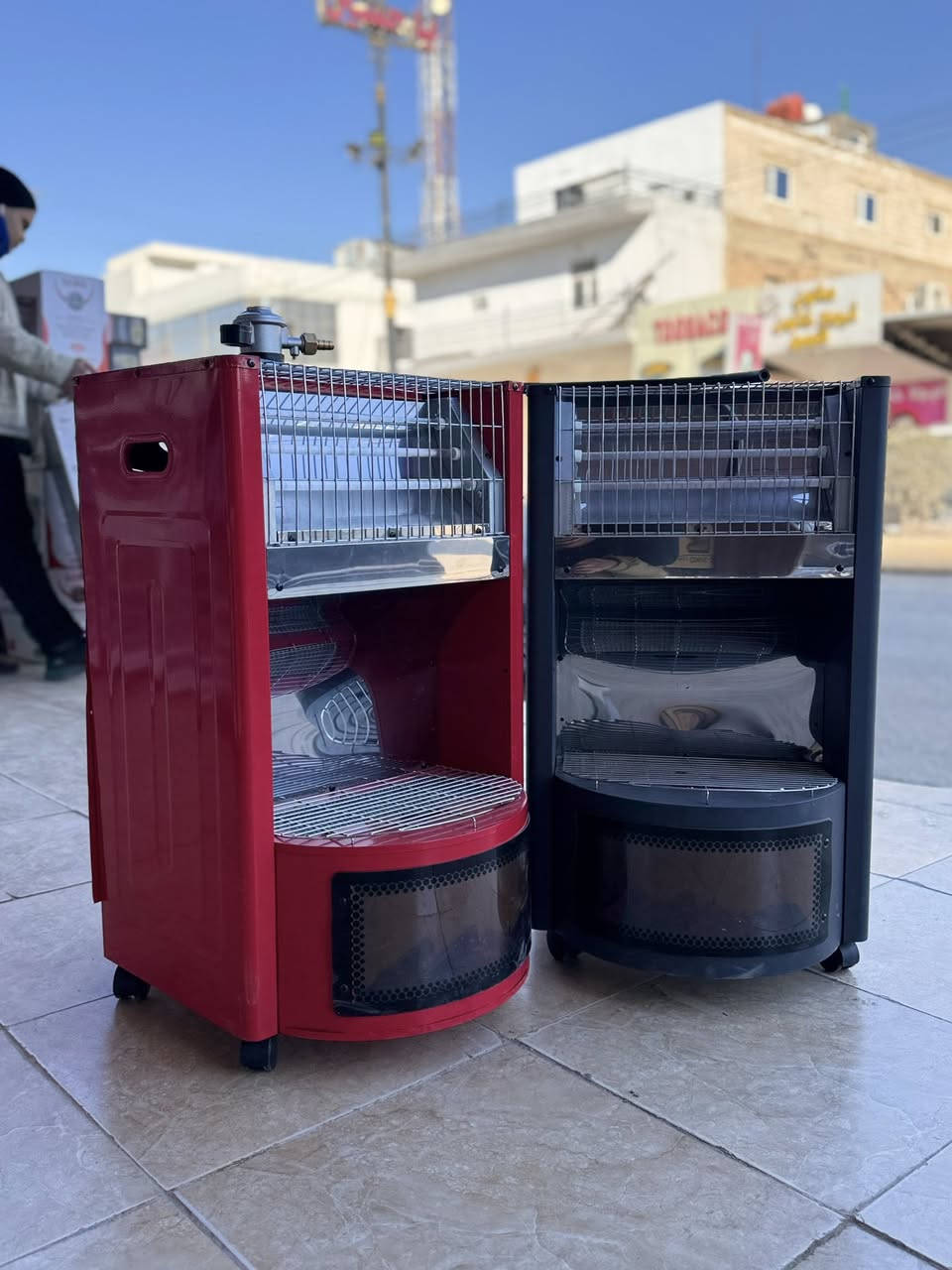 وصول الوجه الاخيره من صوبه بروات تتوفر بلونين 
احمر
ورصاصي
الكميه جدا جدا محدوده
مراسله واتساب
***********
