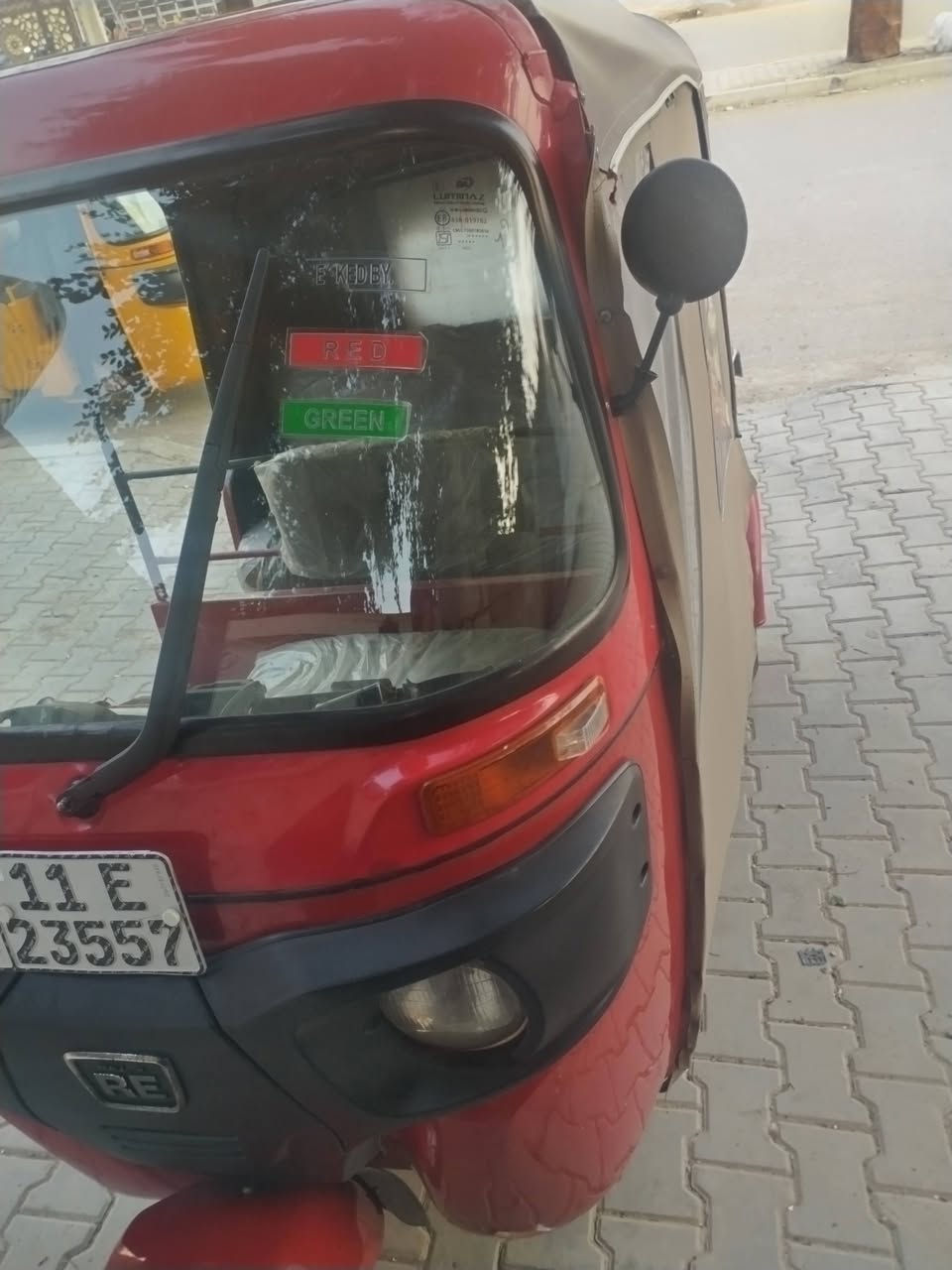 للبيع 2018  رقم وسنويه بسمي  المكان بغداد جسر اديالئ  ***********
