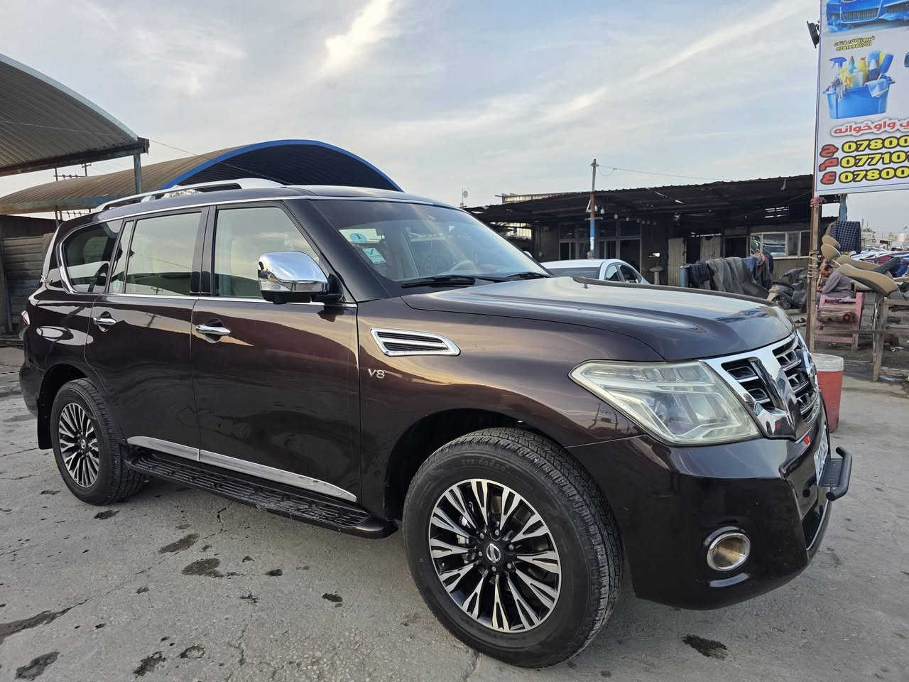 يا الله السلام عليكم ورحمة الله وبركاته 
نيسان باترول 2013  فئة ( بلاتينيوم ) 
المحرك المرغوب 
السيارة خليجي وكلشي موضح بالسونار 
فول  للأخير 
ومواصفات البلاتينيوم
محرك  مرغوب
حجم محرك se .  5600
حدادية و تايرات مواصفات
سلايد ،جلد ،زنون بلادي
كشنات كهرباء
 ,كشنات تخزين ,
كشنات تدفئة و تبريد 
خمس كاميرات ,
ثلاجة ,صندوق شفط ,
رادار ,
تحكمات ستيرن ,
ستيرن كهربائي 
شاشات خلفية 
بوصله 
كامرات360درجة
سیارە ماشااللە حیل حیل حلوە
كلـش كلش نظيف وحلوة وبلخير على تكون من نصيبة
محرك كير بشرط مامفتوحً 
رقم بغداد باسمي 
 مكان  السيارة كربلاء
السعر ٢٤٠ 

للاستفسار اتصال
‭***********
***********
