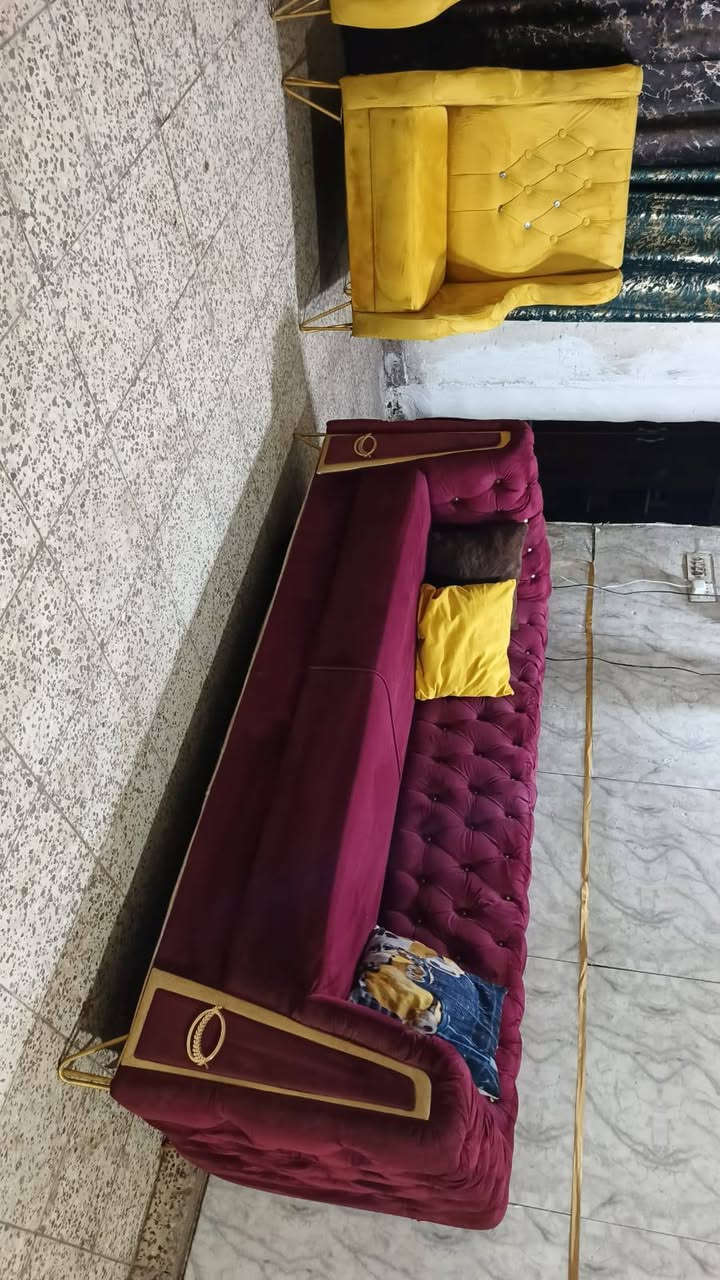 تخم 8 مقعد💺 اخو جديد اي ضرر مابي سعر ,,225,,بي مجال مكان لبياع *********** يوجد واتساب
