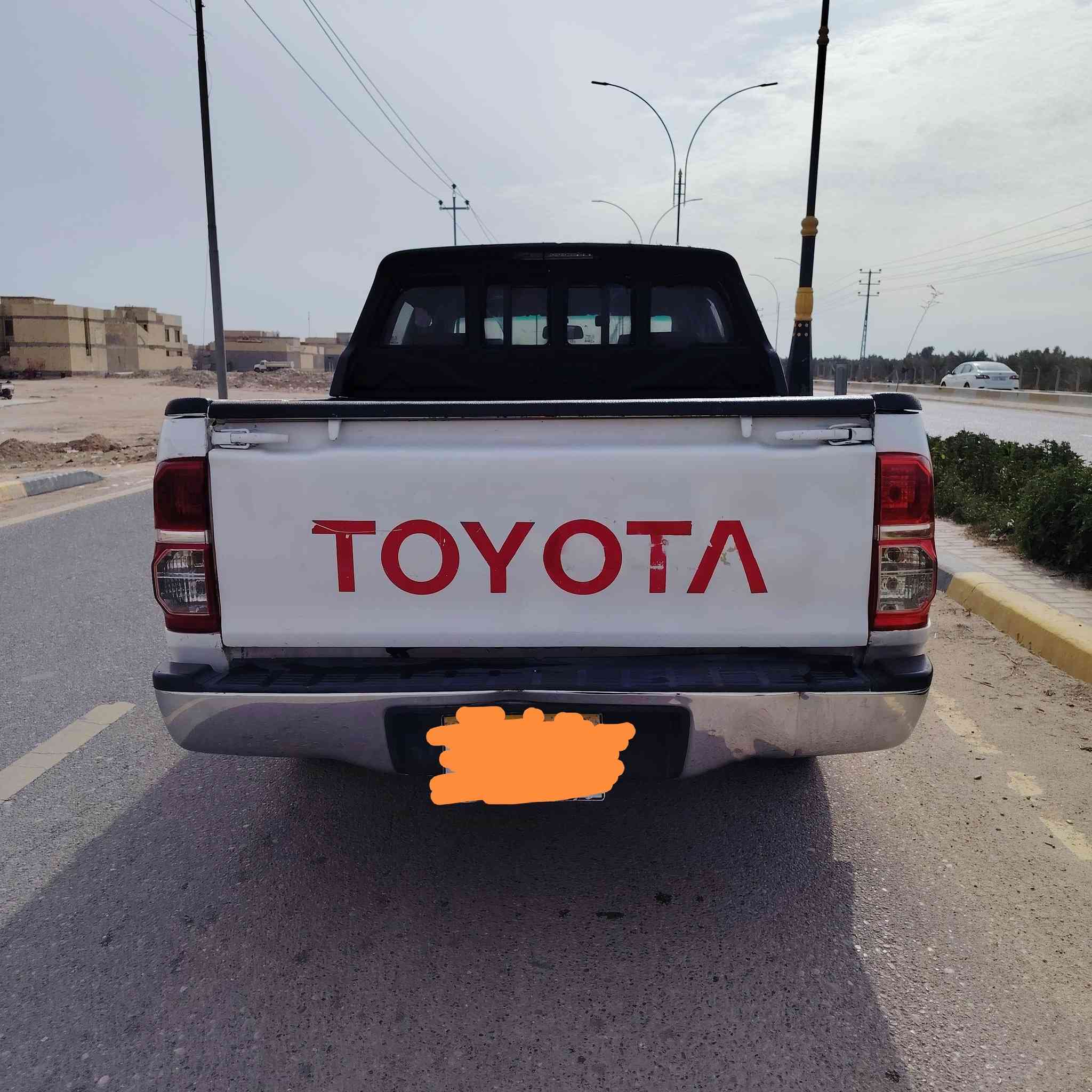 سلام عليكم بيكم هايلوكس 15 سياره جديده دخوال جديد بيه سنويه والوحات طبق الأصل وين ما يعجب دك حسابه ***********مكاني كربلاه السعر118وبيه
