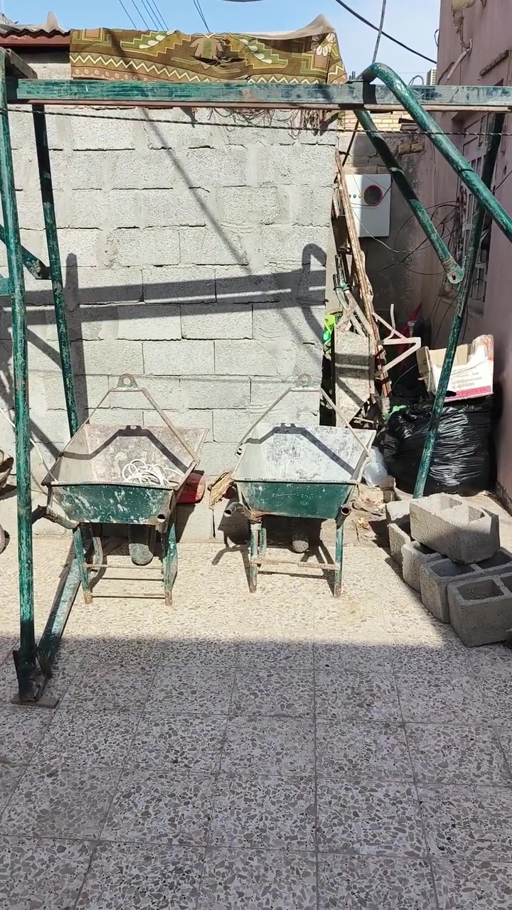 ونج كهربائي البيع كامل ماناقصه شي عرباين 2 وسيار وصباين السعر 450 المكان ميسان العمارة رقم ***********
