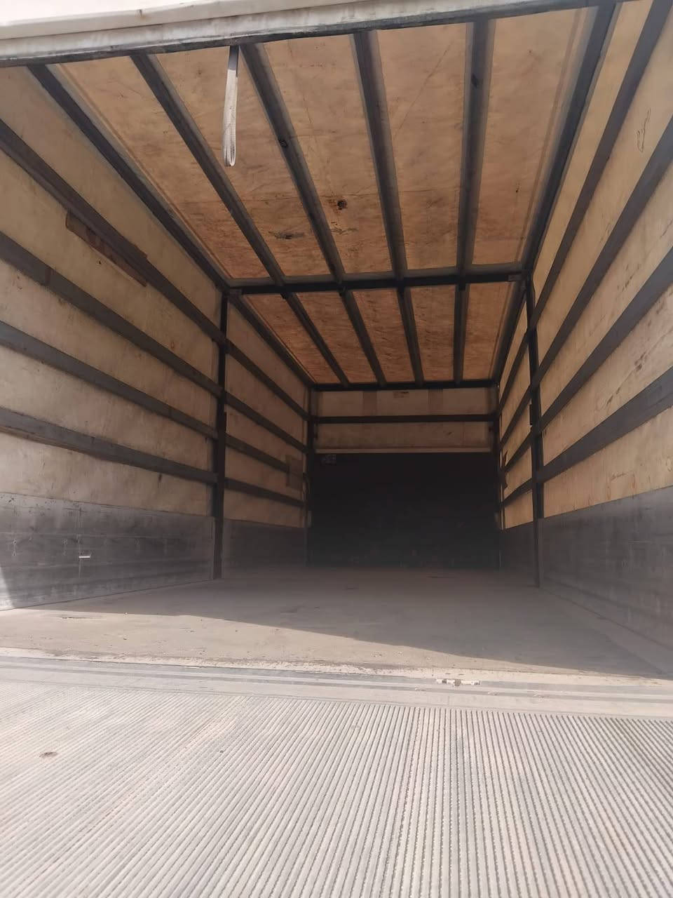 سياره اتيكو حمل وحش موديل2015
تخم تاير الحجم 2412
سياره جاهزه للشغل
ماشيه380
السعر 355$
وبيها مجال شيء بسيط
***********
