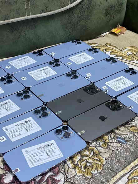 13بروماكس ذاكره 256 بطاريه فوك 88 اجهزه كفاله عامه وتربروف  عنواني بغداد الحريه ساحه عدن  سعر القطعه (675) قفل للتواصل علرقم***********
