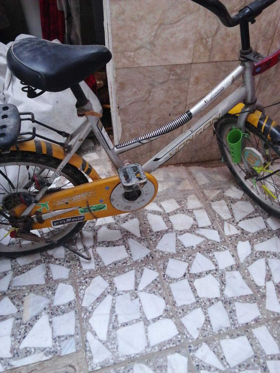 باسكل حجم ٢٠ بطه اصلي لونين سعره ٥٠وبي مجال مكان كوفه براكيه قرب معمل الأسمنت


**إذا كنت صاحب هذا الإعلان وتريد حذفه لأي سبب، رجاءا أرسل رسالة إلى الدعم الفني**