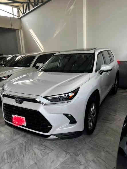 كراند هايلند 2024  limted
فئه المتيد 🔥

رجاء الي ميعرف شنو كراند ليجي يتفلسف وعباله هايلندر معروضه وينطي بسعر الهايلندر 

كراسي VIP
مكفوله كفاله من كلشي 
مواصفات 
بانوراما
فور ويل 
رادارات فول 
سماعات JBL
كشنات تدفئه تبريد 
ستيرن تدفئه 
خزن كشنات 
صندوك كهربائي 
كامرات 360 درجه 
شحن وايرليس 
درايف مود  ايكو سبورت نورما والترال 

نزول منحدرات 
هاندبريك بصمه 
اوتو هولد 
شحن وايرليس
بردات جانبيه 

السعر  480$ ومجال  مرقم وجاهز اربيل 

كفاله من الدعاميه للدعاميه شرط 
*********** دهوك
