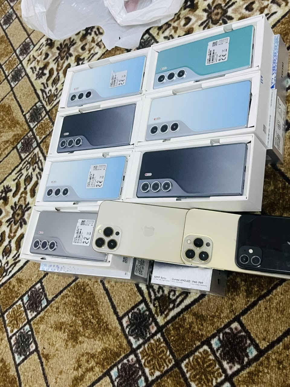 📱 Tecno kamon 40 Pro 5G
سلام علیکم اخوتی 

✅ نظيف جداً – استعمال خفيف

✅ جهاز مفرد وجملە 100%

✅ لم يُستخدم الملحقات کفر ولشاحنه  کله ویە 

✅ شريحتان  2 اتصال

⚙️ المواصفات:

• RAM: 12 + 12 جيجابايت

• ذاكرة: 256 جيجابايت

• بطارية: 5200 مللي أمبير

• نظافة: 97%

 💰 السعر: 0راسلنی 

🚚 توصيل لجميع المحافظات

📞 واتساب: ***********

ایفون.  ١٣ بروماکس. ذهبی. فقط مبدلە شاشە. ١٢٨. بطاریە ٨٧ بلادی فیس ایدی شغال کلشی بی یشتغل 

راسلنی لسعر  

 

ایفون. ١١ عادی کامرتین مکفول کفالە عام. ١٢٨. مامبدل بی ایشی.   سعرە مناسب
