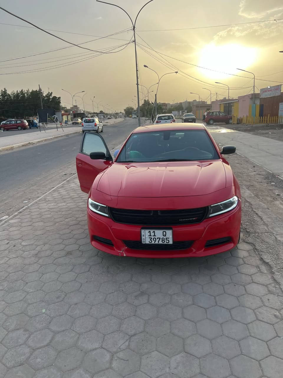جارجر  23 SXTاخر اصدار
لون احمر طماطي

المحرك : v6 3600

السياره حادثها دعاميه فقط

 •رادارات بالمري(نقط عمياء)

•  حساسات خلفية.

•  شاشه كبيرة مع نظام ملاحة نفكيشن GPS .

•  سستم صوت Harman Kardon .

•  ويل قياس 20 انج .

•  مصابيح امامية زنون  

•  كشافات الضباب زنون .

•  مقاعد أمامية كهربائية عدد 2 .

•  ذاكرة لحفظ وضعيات الجلوس (ميموري) .

•  مقاعد أمامية تبريد وتدفئه .

•  مقاعد خلفية تدفئة .

•  تشغيل عن بعد .

•  تدفئة ستيرن .

•  محدد سرعة .

•  تلفون بلوتوث .

•  كاميرا خلفية .

•  مرايا متحسسة للاضاءة العالية .

•  دخول ذكي (بصمة) .

مكان سياره بغداد المحموديه

رقم  ‭٠٧٨٤ ١٨٩ ٥٩٢٩‬

سعر 250$وبيه
