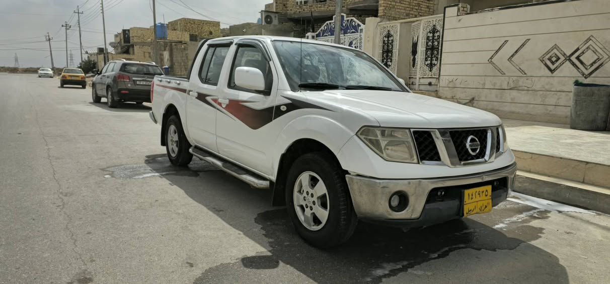 بيك اب نيفارا 2013 رقم اربيل سنويه نافذه مكفوله جديده سعرهاا  105 بيها مجال للاتصال *********** عمارة, ميسان
