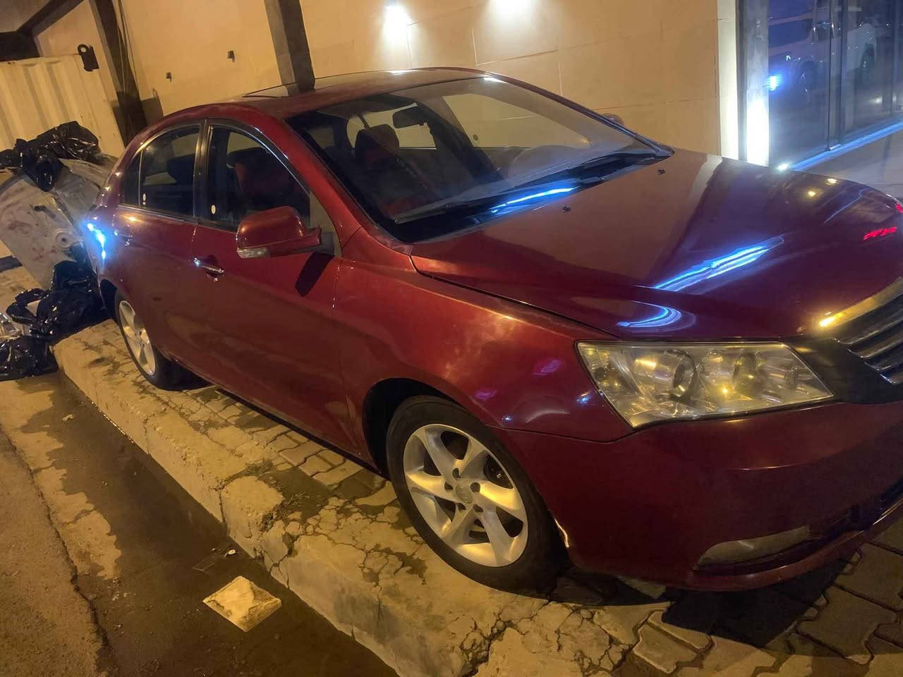 اسلام عليكم جلي ام كراند سي 7بغداد باسمي تبريد جديد محرك وكير بلادي تبديل بنيد فقط بدون ضرر دواخل مكن سياره بغداد الحارثيه سعر 56 رقم تلفون *********** Colombo, Sri Lanka
