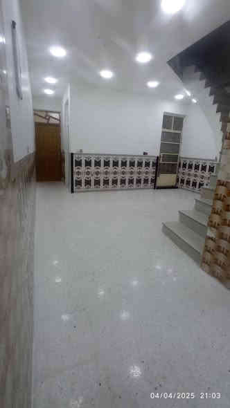 دار للبيع مساحه 115متر6*20زراعي سند 25اصولي عنوان العبيدي حي الرئاسة قرب افران البتول كامل الخدمات 
الاتصال برقم ***********
