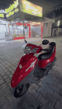 سلام عليكم دراجه بريز بغبغاء صالها اقل شهر من نازله من رمبه خير من الله دراجه كفاله عامه مكاني بغداد القاهره سعرها ١٢٥٠ خابر وتدلل ***********
