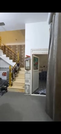 للبيع بيت 75 متر ركن طابقين بناء درجة اولى منطقة مرتبة خدمات كاملة الح...