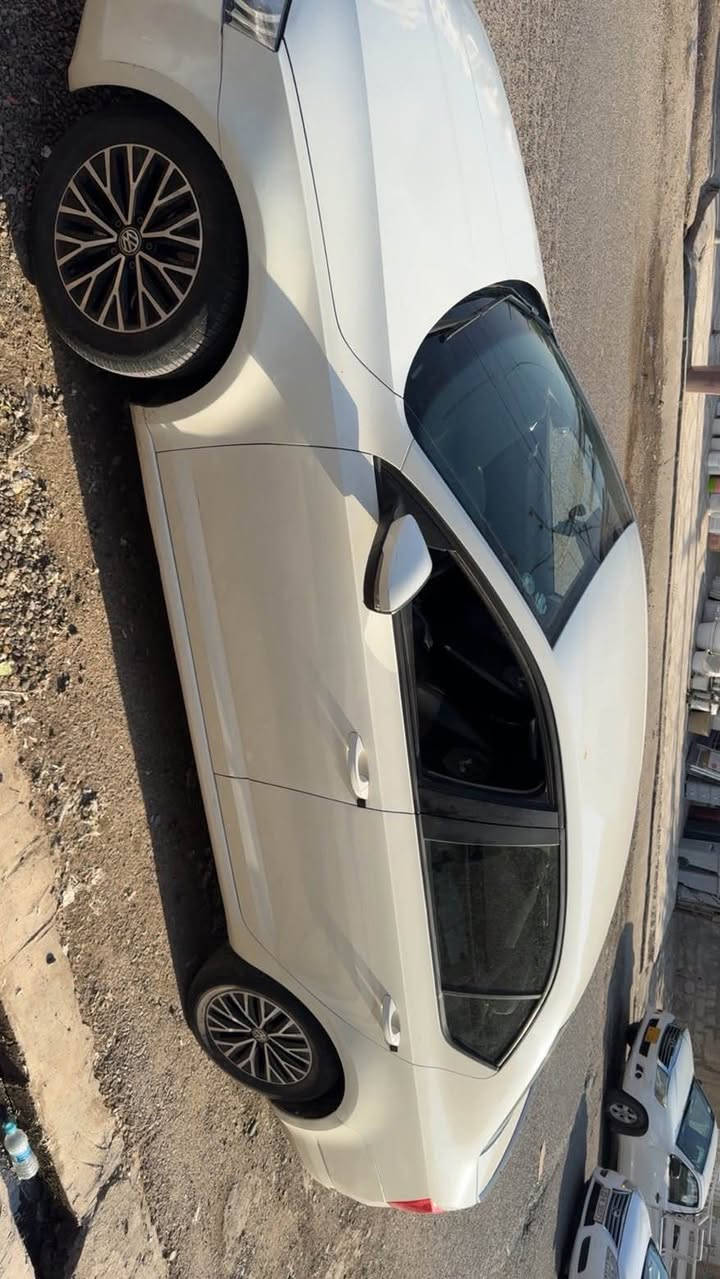 سلاو هاوريان سكؤده مؤديل ٢٠١٤شكل گؤراي سه ياره كي هه تا بري خاوينه گيزو مه كينه ي لؤكي له سه ره ته نها ته كسي بوه كرايته خسوسي سه ياره كه بئ ده عمه لؤ زانيا ي زياتر په يوه ندي به و ژماره بكه ن *********** أربيل, العراق
