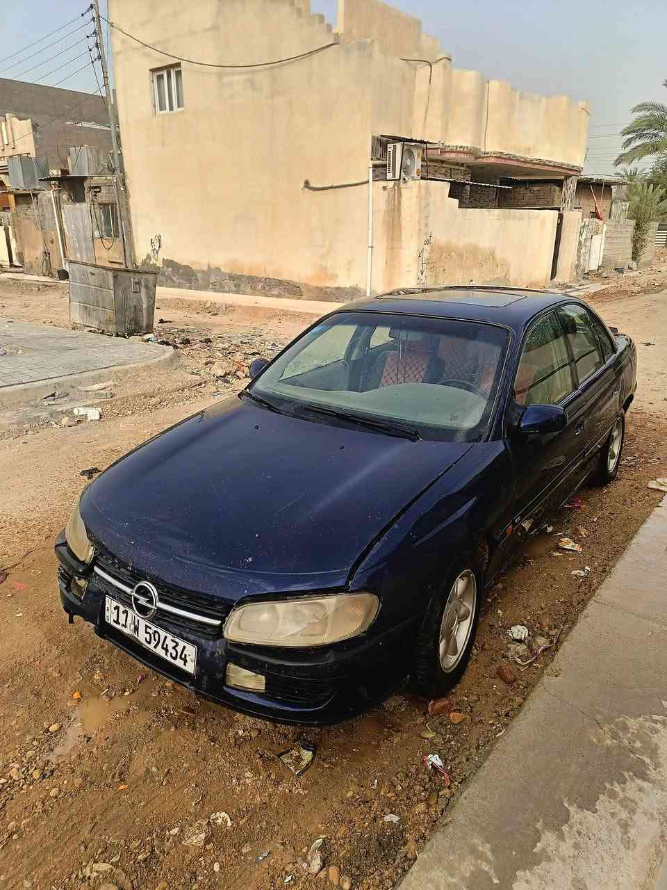 للبيع او المراوس
اوبل بزون 95 رقم بغداد دولي باسمي 
كير ومكينة بطة 2500 
السعر 25 
بدون خياس وصبغ بس جامرلغ خلفي 
***********
