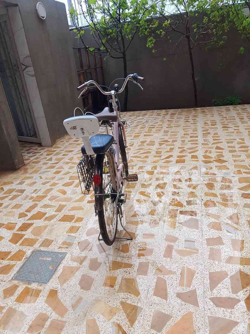 بيسكل عبدالحليم للبيع حجم 26سعر85وبي مجال كلوشغال رقم ***********
