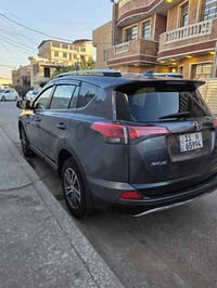 للبيع او مرواس  تيوتا راف فور 2018 LE بلاس  نص مواصفات  وارد امريكي حا...