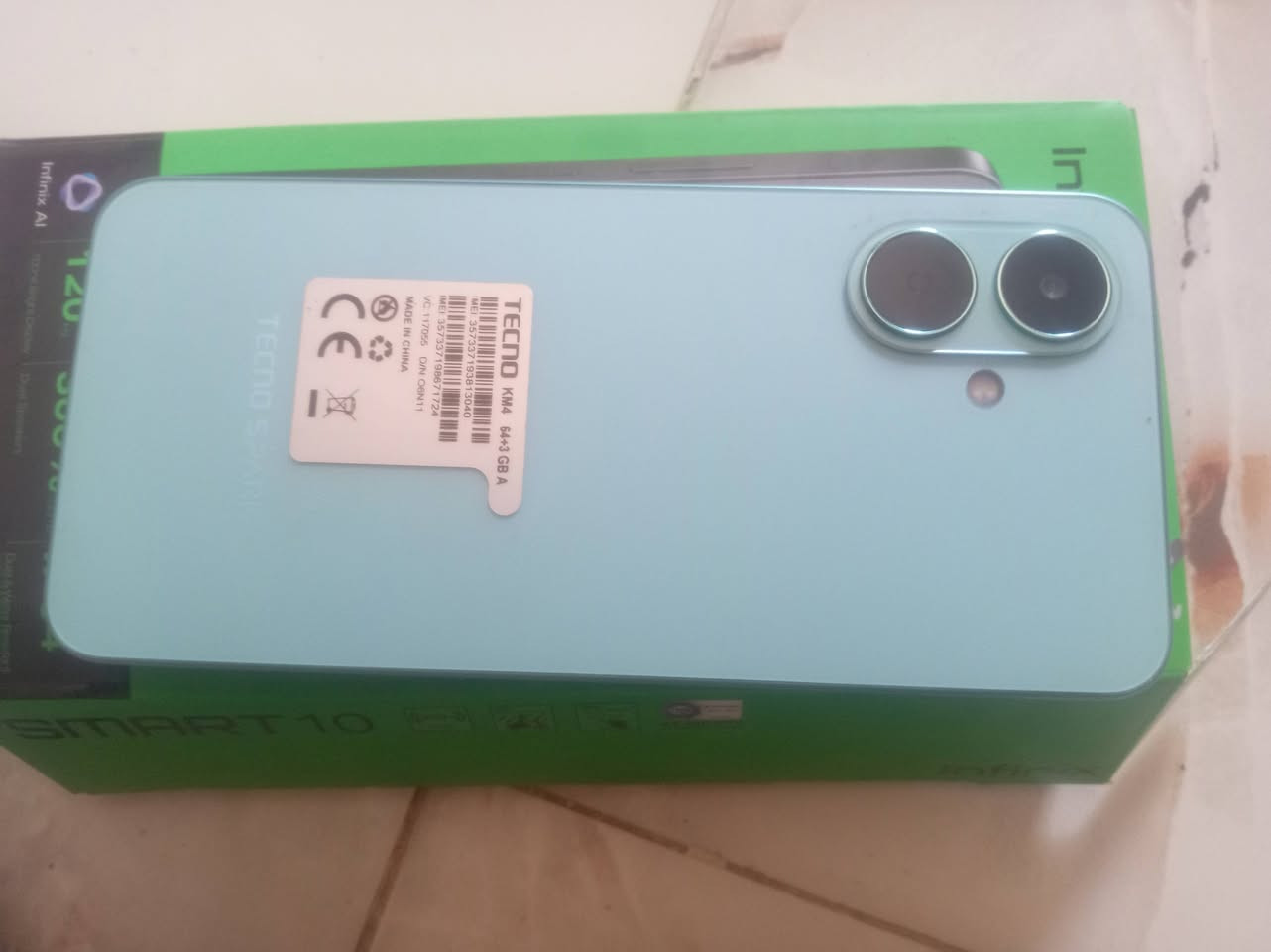 السلام عليكم جهاز نضيف وياه لزكه وكفر بطاريه 5000الف ذاكره 64 مكفول السعر 90وبي مجال قليل المكان الرميثه فرع الهلال رقمي ح***********
