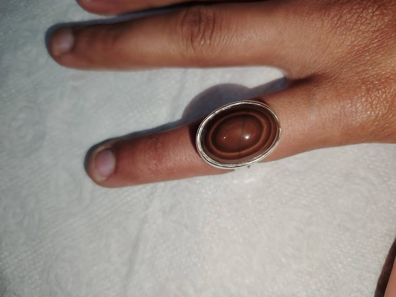 خاتم جزع 
قياس ١٧ 

صياغه ثقيله مثل ما موضح 

يدوي 

قيم بما يرضي الله

توصيل كافه المحافضات


**إذا كنت صاحب هذا الإعلان وتريد حذفه لأي سبب، رجاءا أرسل رسالة إلى الدعم الفني**