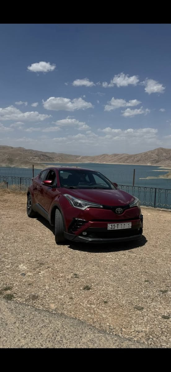 �✨ للبيع / أو مراوس ✨🚗

CHR 2019

📍 الموقع: بغداد – شارع فلسطين

📞 ***********

🌟 مواصفات السيارة:

🔹 فول مواصفات عدا الفتحة

🔹 تشغيل بصمة 🔘

🔹 بصمة أبواب (لمس) ✋

🔹 نظام ترحيب عند الاقتراب 👋

🔹 مرايا كهرباء شفط 🪞

🔹 4 جامات أوتو 🪟

🔹 محرك 2000 بانزين عادي ⛽

🔹 ويل كب كروم بلادي✨🛞

🔹 تبريد مناخين (دبل زون) ❄️

🔹 رادار جانبي (نقطة عمياء) ⚠️

🔹 رادار أمامي 🚘

🔹 نظام تحديد المسار 🛣️

🔹 نظام ABS مانع انزلاق 🛑

🔹 سايد بريك بصمة + أوتو هولد 🅿️

🔹 ثلاث أنظمة قيادة (Eco / Normal / Sport) 🏁

🔹 شاشة CarPlay 📱

🔹 كامرة خلفية 📷

🔹 أريل نفيكيشن 📡🧭

🔹 تحكم ستيرن كامل جهتين 🎛️

🔹 شاشة تحكم كامل بالسيارة و اعداداتها 🖥️

🔹مثبت سرعة 🚥🚗

✔️ حادثها بسيط جداً

✔️ الممشى: 82 ألف ميل

✔️ رقم بغداد باسمي 

💰 السعر: 15,200$ قابل للتفاوض 💵

🔥 سيارة نظيفة وجاهزة
