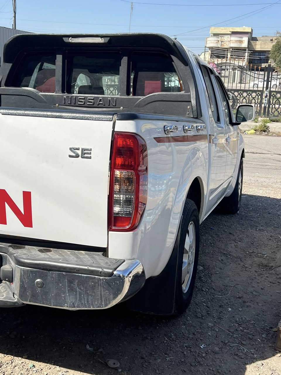 سلام عليكم نيفاره 14للبيع ماشيه 97حقيقي مال جناي 
مكفوله من الصبغ عدا باردات قليله مكينه مبدل واشر مال قبق فقط رقم بغداد باسمي لوحات نكليزي السعر 135وبيهه مجال لشراي ***********
