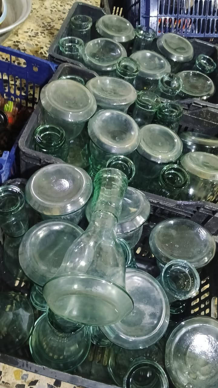 🚨 للبيع مستعجل 🚨

فرصة لأصحاب المقاهي والكافيهات ومحلات النراكيل

متوفر للبيع مجموعة نراكيل كاملة عدد يقارب 100 نرجيلة جاهزة للعمل، وتشمل:

✅ نرجيلة كاملة
✅ بكارات عدد 100 تقريباً
✅ شيش
✅ قصبات
✅ قمشي
✅ حجر
✅ مناقيش
✅ كافة مستلزمات تجهيز النراكيل

جميع الأغراض بحالة جيدة ومناسبة للمشاريع والمقاهي.

💰 البيع بسعر مناسب وللجادين فقط.
📍 الموقع: كربلاء المقدسة.

للاستفسار والمفاوضة يرجى التواصل على الخاص أو الاتصال مباشرة.

البيع مستعجل بسبب ظروف خاصة.


**إذا كنت صاحب هذا الإعلان وتريد حذفه لأي سبب، رجاءا أرسل رسالة إلى الدعم الفني**