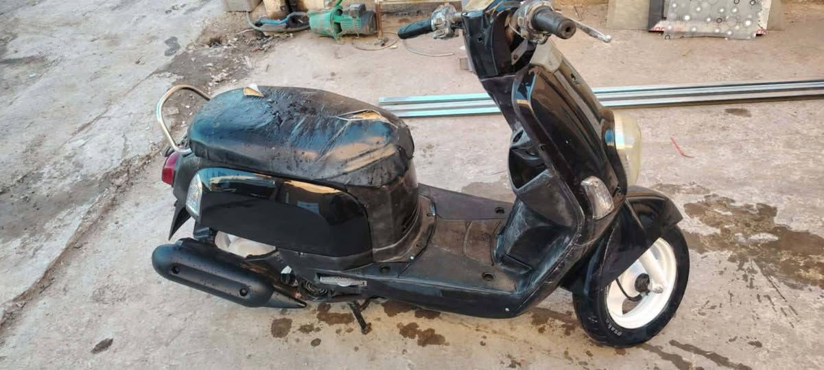 السلام عليكم دراجه ماكس بوليس لبيع كامله كهربايات كله شغال سلف هندر مكينه خرسه السعر 500 وبيها مجال حك الجيه راسلني أو اتصل *********** المكان الخالص هبهب
