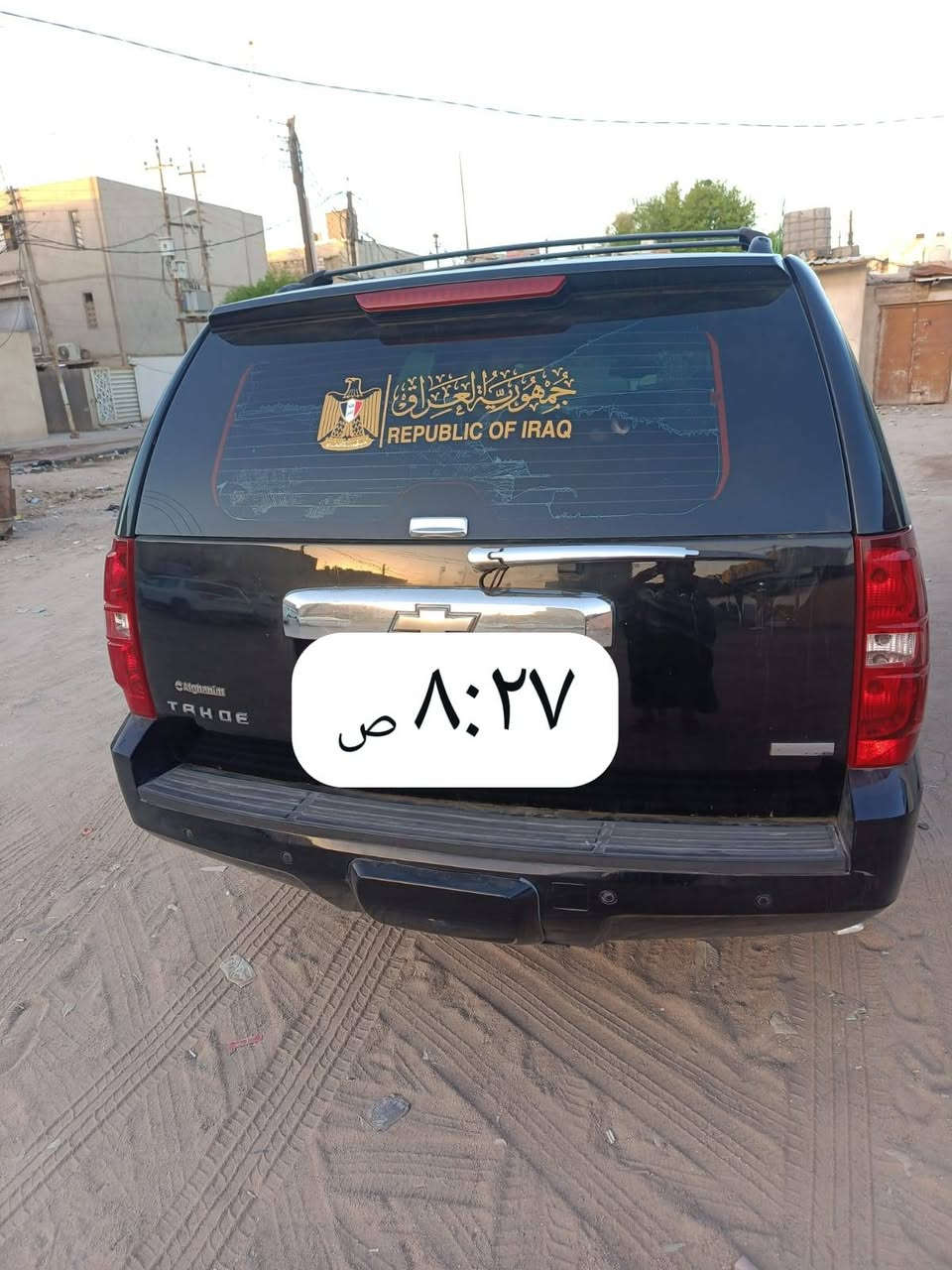 تاهو ادوات موديل ٢٠٠٩ لون اسود مكفوله من كص سعر ١٠٠ ورقه وبيها مجال تواصل على رقم *********** عنوان بصرة
