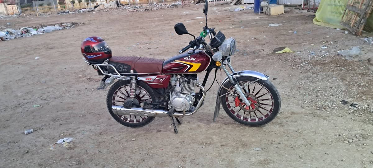 سلام عليكم دراجه سافانا موديل ٢٤ محرك ٢٠٠ لبيع ولمراوس   سعر ٨٠٠وبيه مجال لشراي تشتغل سلف بصمه وريمان حساس عنوان واسط العزيزيه  للاستفسار الاتصال على الرقم ***********
