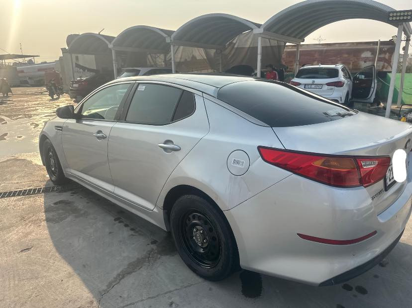 موديل ١٦
وارد كوري خط واحد بانزين
مكفوله من الكص والضربه حاويه 
كوري ماينكفل من الصبغ 
سياره دواخل جلد تحكم فول شاشه اندرويد 
مكينه گير تبريد جاهزه حداده ٩٪؜ 
السياره حديده متؤام وجاهزه شمالي 
مكانه بصره سعره ٦٢ مجال بسيط بيع او مراوس 
سياره جديده كلش ***********
