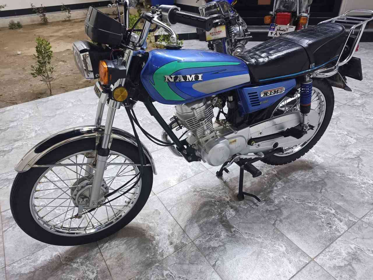 سلام عليكم دراجه يراني اربعه كير موديل 23 سعر 750 بيه مجال الشراي
رقم الهاتف ***********
