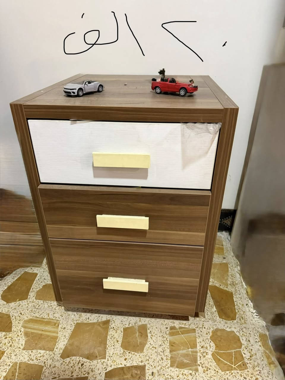 السلام عليكم اغراض للبيع السعر في كل صورة


**إذا كنت صاحب هذا الإعلان وتريد حذفه لأي سبب، رجاءا أرسل رسالة إلى الدعم الفني**