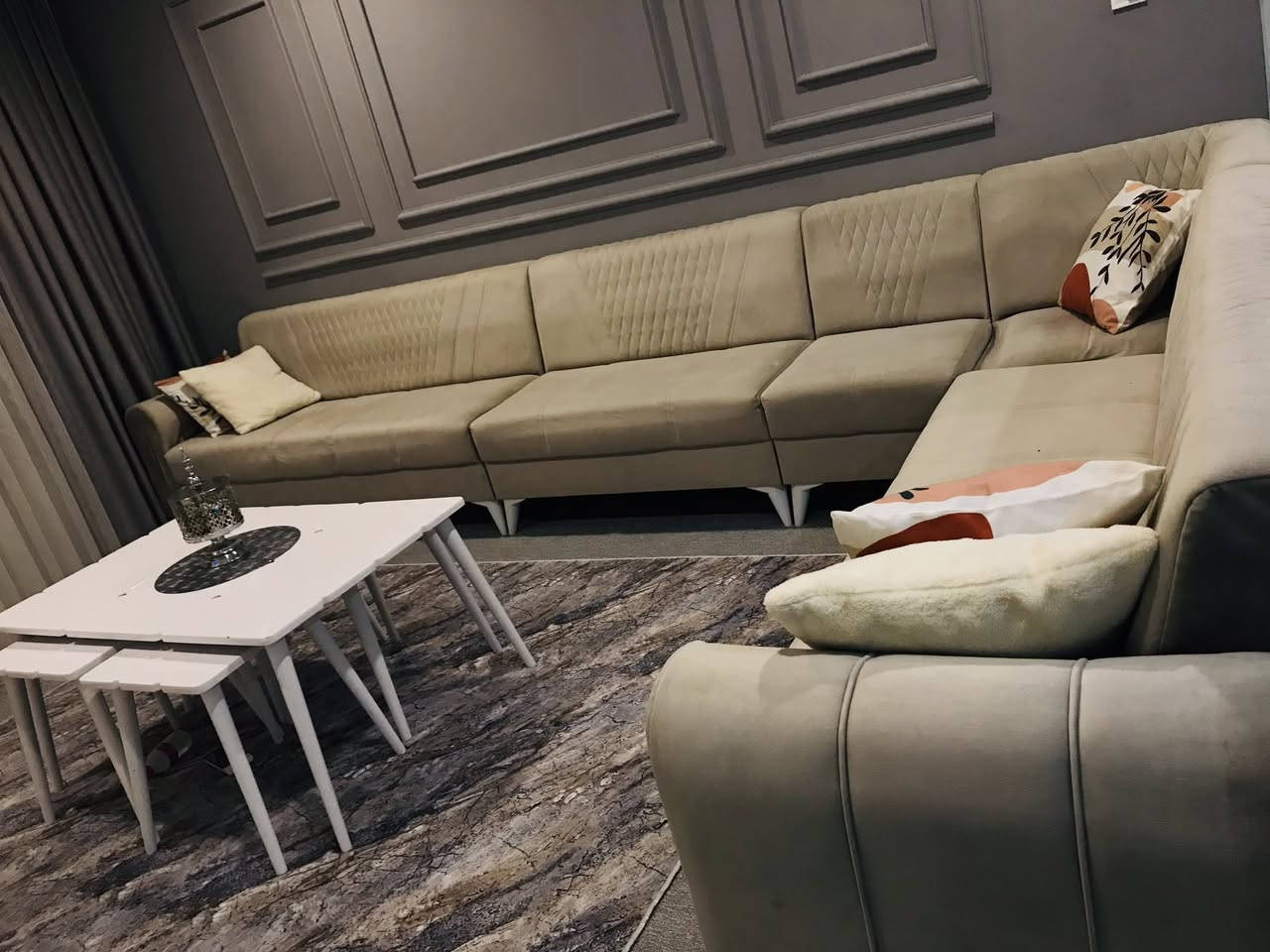 تاقم قەنەفەی ئێڵ ١٠ نەفەری لەگەڵ مێزی ناوەڕاست و چوار تەپڵەک قوفڵی ٣٥٠ ھەزار ـ سلێمانی


**إذا كنت صاحب هذا الإعلان وتريد حذفه لأي سبب، رجاءا أرسل رسالة إلى الدعم الفني**