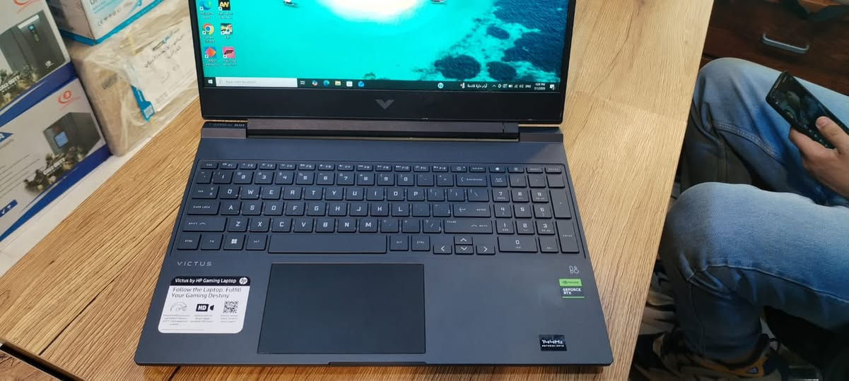 💻 للبيع HP Victus Gaming Laptop 🔥
إذا تبحث عن لابتوب قوي للألعاب، التصميم، والشغل الثقيل، فهذا الخيار ممتاز وبسعر منافس.

🔹 المواصفات:
• 🧠 المعالج: AMD Ryzen 5 5600H (6 أنوية / 12 خيط معالجة – حتى 4.2GHz)
• 🎮 كرت الشاشة: AMD Radeon RX 6500M 4GB GDDR6
• 🧩 الرام: 24GB DDR4
• 💾 التخزين: 500GB SSD NVMe

ومشحونه بس ٢٠٠ مره نضيفه كلش واي شخط مابيها

(فقط بيها ضرر بجانب القلاب ما ياثر على اي شي )

سعر 650 الف مكاني الموصل 

📩 للاستفسار *********** او راسلني على الخاص.
