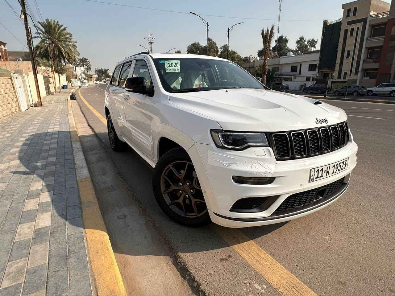 سلام عليكم للبيع جيب اس  ام رادار   S 2020 ( خـليـجـي )
ماشيه 38 ميل 
فول فول مواصفات فورويل بارنوما فتحة 

السياره كفاله عامه من الصبغ او البارد كير مكينه كلها كفاله عامه
عدا كارت تحت بك لايت بسيط و رصعه ب باب سايق ع كد 5سانتيم. تم سحب ب جهاز لا تكحيل ولا كارت

 ( وكاله هارلم) ام الرادار

مكينة  3600 6 سلندر  

 سقف بانوراما 

 كشنات جلد اسود و احمر+ كهرباء + تدفئه + خزن ٣ وضعيات 

 نظام النقطة العمياء 

 ويل حجم 20 بلادي سبورت 

 نضام خاص للطرق الوعرة 

تشغيل عن بعد 

مري كهرباء 

 مرايا متحسسة للضوه العالي 

 بخاخات لتنضيف اللايتات الامامي

 نظام تشغيل واطفاء المحرك اوتماتيكي للتوفير وعدم صرف الوقود عند الايقاف (AUTO START SYSTEM)

 

وضعيات قيادة التحكم بيهم عن طريق الماوس 

لايت زنون امامي ولد خلفي 

 تخم تاير جديد

اوتو بارك

 ستيرن كهرباء + تدفئه ستيرن 

 ريموت كنترول عدد 2 

 حساسات خلفية امامية

مكان السياره بغداد 

للاستفسار :***********
