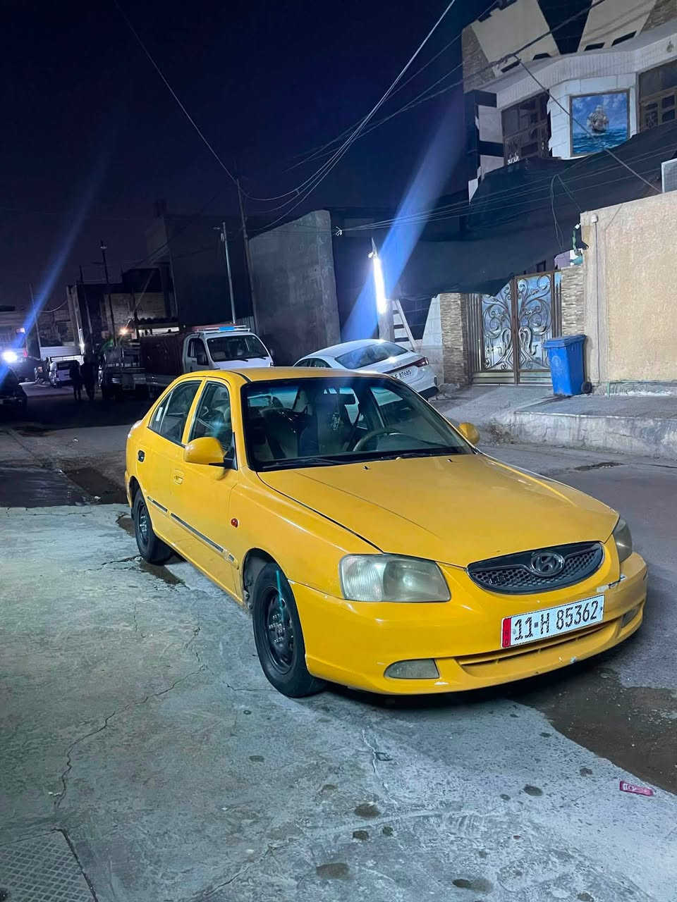 سلام عليكم
هواندي فيرنا بلادية ممعيودة للبيع ب 72وبية مجال 
 سيارة كامله متذب علية ربع ومكينه مكفولة لا تنقيص ولا تبخير مكاني الدورة ابودشير وسونار بل منشور 
***********
