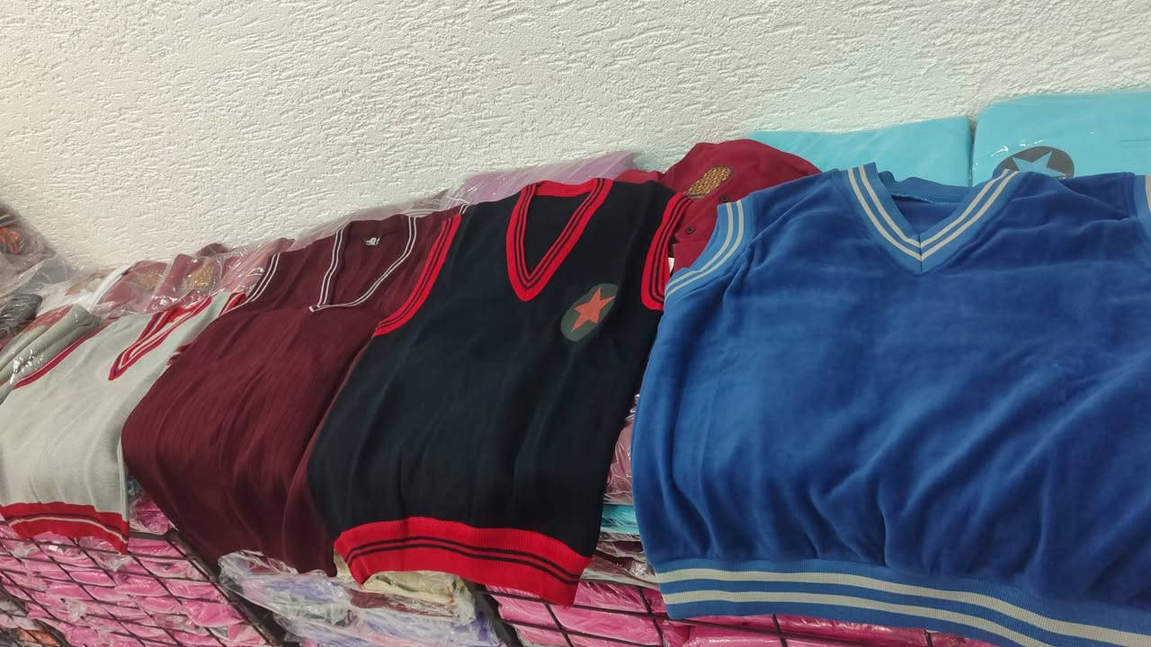 العدد 20 الف قطعه.   منهه 10 الاف. رجالي.   والباقي شبابي.  ومحير.    تركي.   السعر القطعه.  40 سنت.    كل البضاعه


**إذا كنت صاحب هذا الإعلان وتريد حذفه لأي سبب، رجاءا أرسل رسالة إلى الدعم الفني**