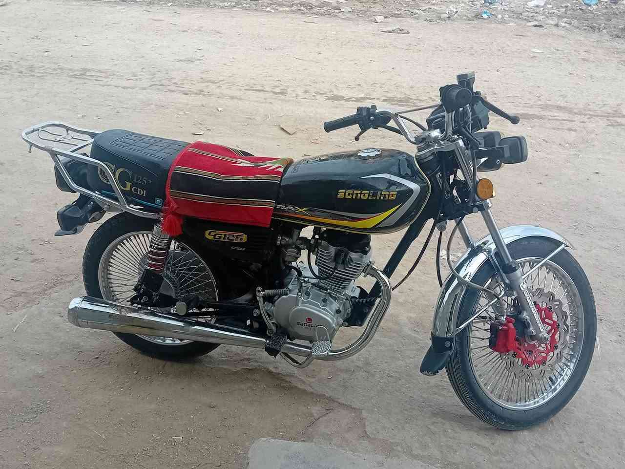 دراجه للبيع اربعه كير إلكتروني موديل ٢٥ سعر ٦٥٠ وراق سكنر مكان كربلاء مكفوله ***********
