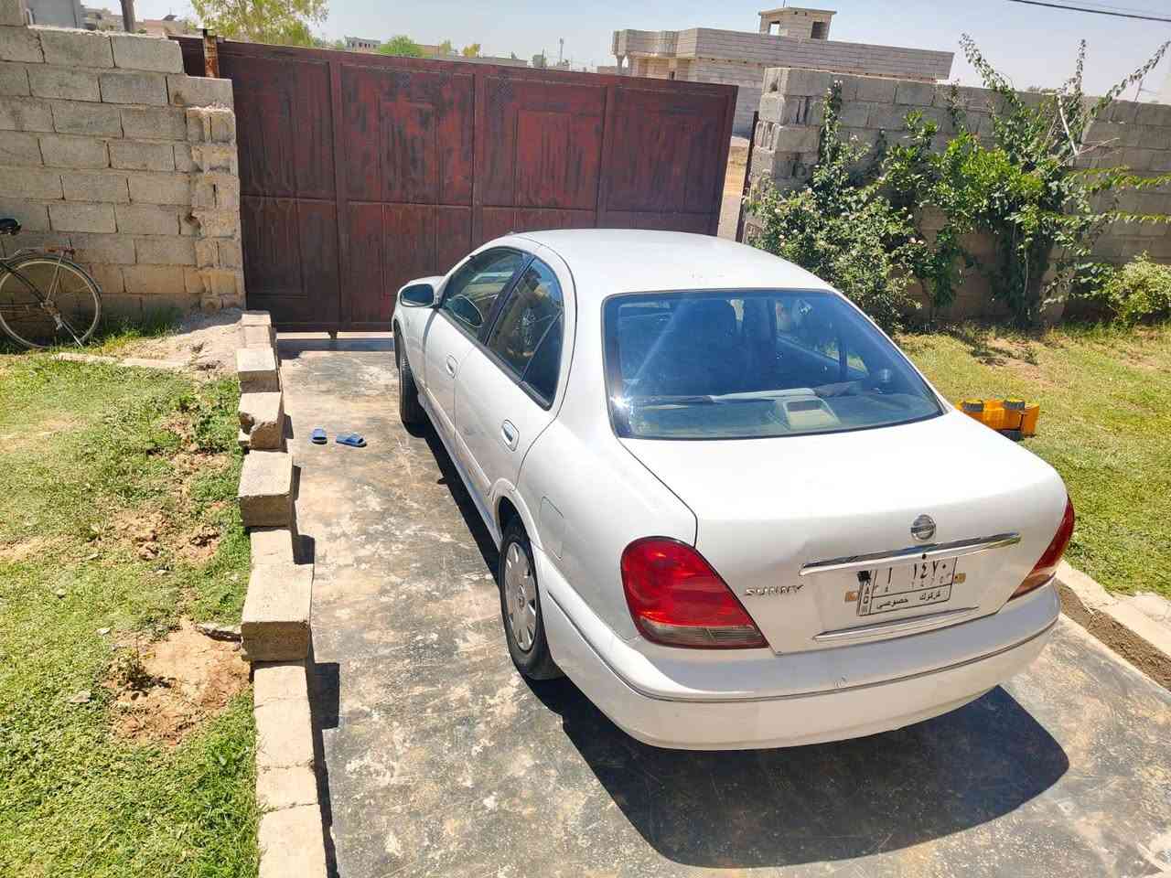 نيسان صني ياباني كير عادي  تبريد شغال
كير محرك شرط سياره جاهزه بدون مصرف بيها ٣ قطع كدام صبغ وارس شاصي طرف السايق
سنويه جديده مشروع وطني دفتر بانزين
السعر ٧٧ بيهه مجال 
***********

