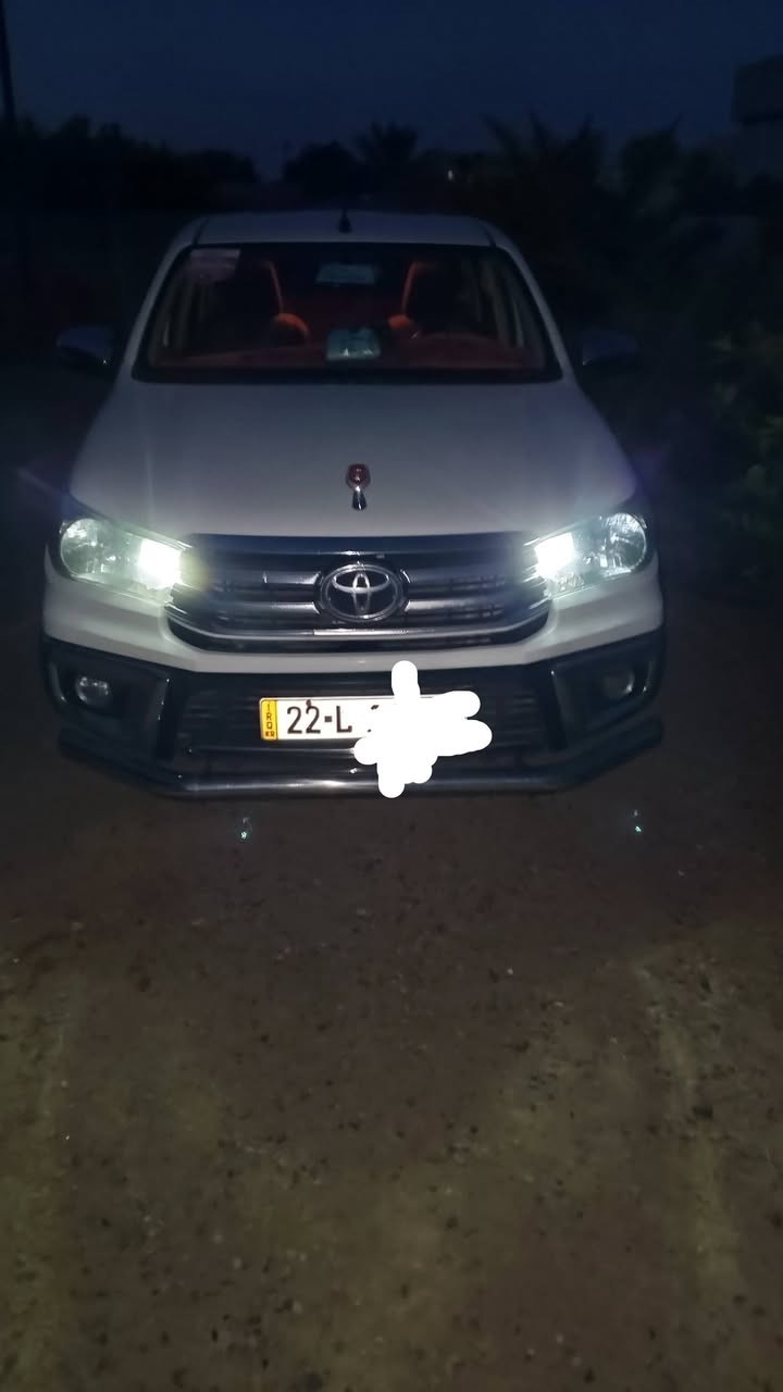 هايلوكس 2019 گير عادي رقم دولي اربيل سنويه للغاية 2030 هزه الشهر الثامن تنتهي بااسمي تحويل مباشر 
صدر جديد بطاريه جديد تايرات الامامي جديد الخلفي جوه نص عمر.  تبريد تدفئه ماشيه 94400 قابل للزياده
جاهزه من كلشي السياره باسمي شخصيآ
السعر المطلوب 225$ بيها مجال 
مكان السياره قرية المسحگ 
الموبايل(***********)
