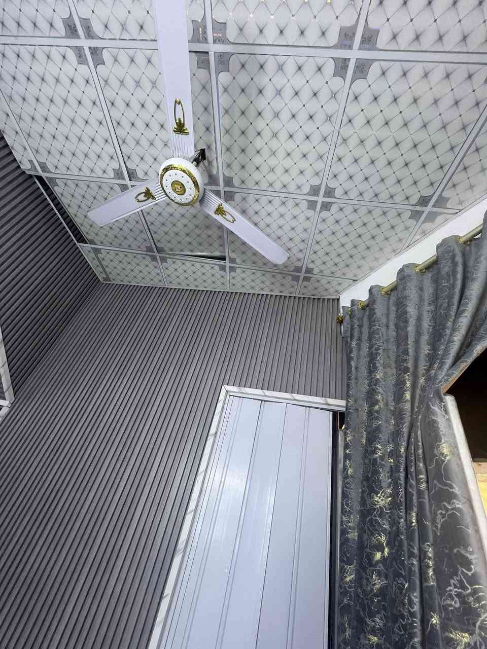 دارين للبيع طابو  زراعي سند 25 
باسمي تحويل مباشر 
الموقع / بابل بكرلي شارع محطه الغاز 
دار مع مشتمل للبيع 
مساحه الدار ١٨٠ متر 
مساحه المشتمل ٨٠ متر 
‏❤️ واجهيه الكليه ١٦ متر 
❤️النزال الكلي ١٦ متر 
🌵عرض الفرع ٨ متر 
🌳 عرض الشارع الرئيسي ٣٠ متر 
‏❤️ السعر / ١٧٠ مليون بي مجال❤️ 
*********** 
*********** 
ما متواجدً ع نت اتصل
