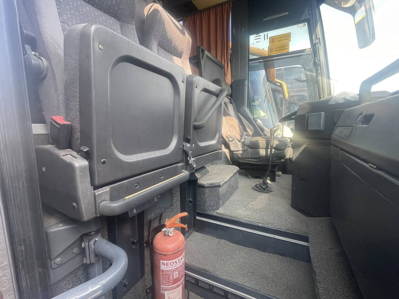 ‏سترة موديل 2004 تكوين دخول جديد 51 نفر سيارة جديدة للبيع عنوان أربيل معرس حجي شمال***********
