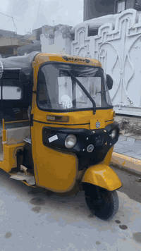 تكتك لبيع مديل 17 شهر 11محسوبه على 18 محرك 20 الاتصال 07827259860